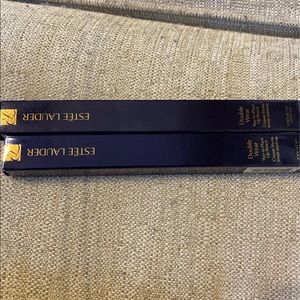 Estée Lauder double wear lipliner